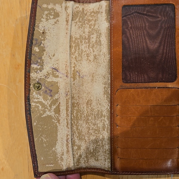 Vintage Dooney and Bourke Black and Brown Leather Wallet - Picture 6 of 7